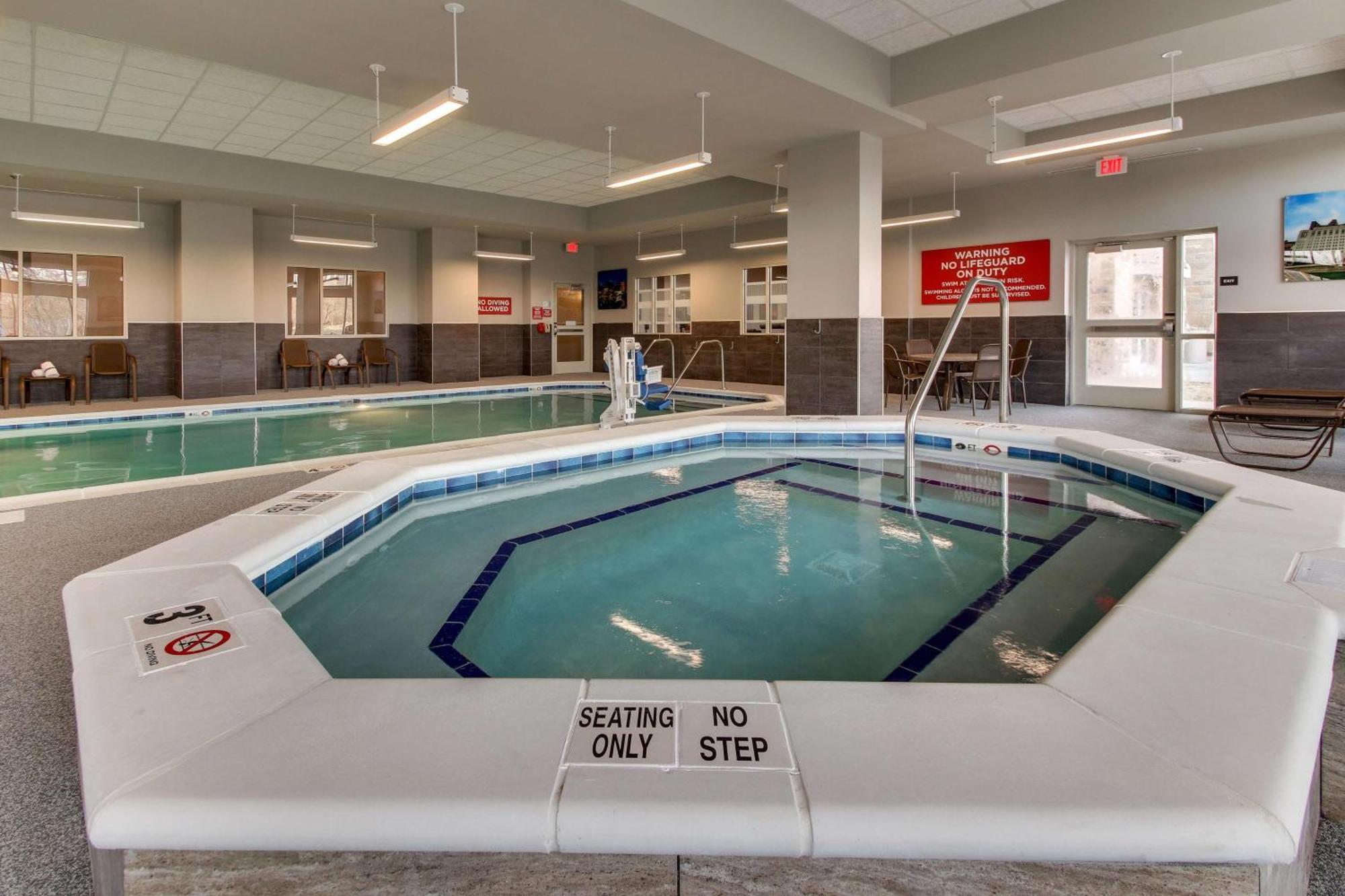 Drury Inn & Suites Columbus Polaris Eksteriør billede
